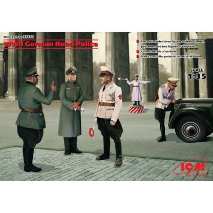 WWII German Road Police (4 figures)  1/35