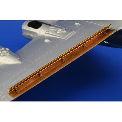 Boeing B-17G Flying Fortress landing flaps  1/48 2