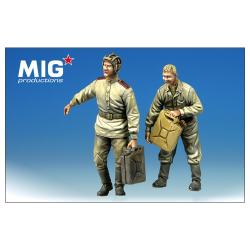 Set de Tanquistas Rusos Repostando 1/35