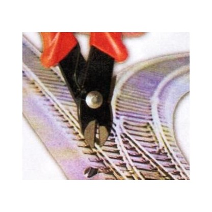 ALICATES DE CORTE RASO Y LIMPIO 2