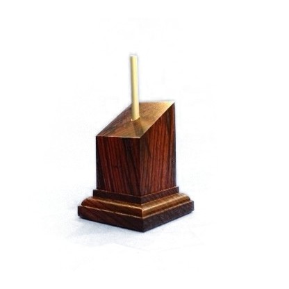 PEDESTAL 70mm Cuadrada Inclinado 3x3 Bubinga