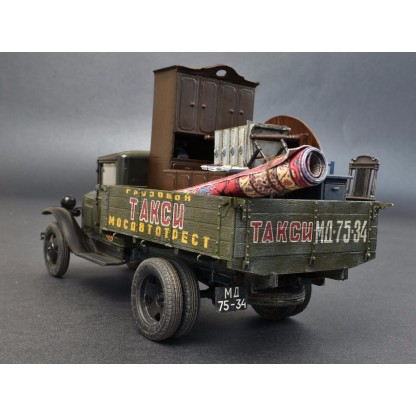 SOVIET 1,5 TON CARGO TRUCK 1/35 2