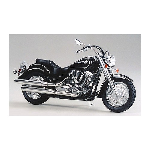 Yamaha XV1600 Road Star 1/12