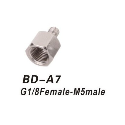 ADAPTADOR MANGUERA PULVERIZADOR 1/8 HEMBRA A M5