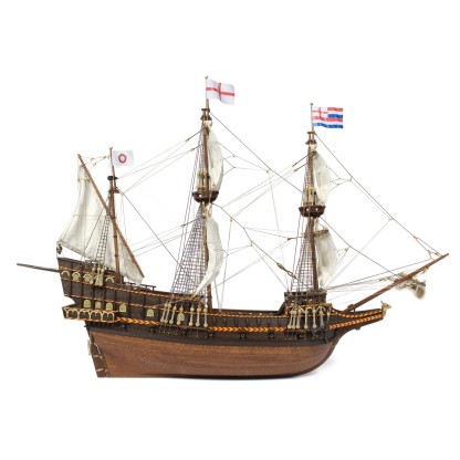 Golden Hind 1/85