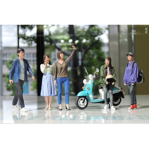 Campus Friends II Modern Figures 1/24