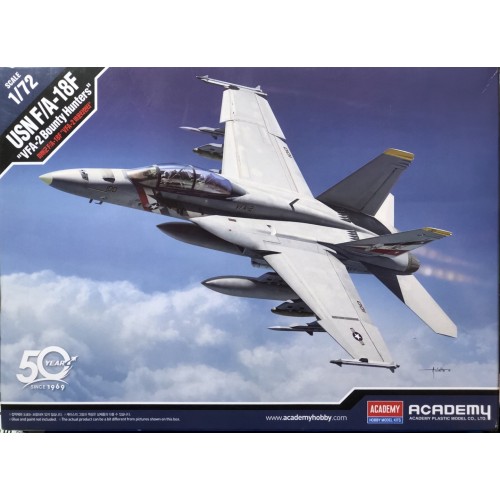 Boeing F/A-18F USN VFA-2 Bounty Hunters 1/72