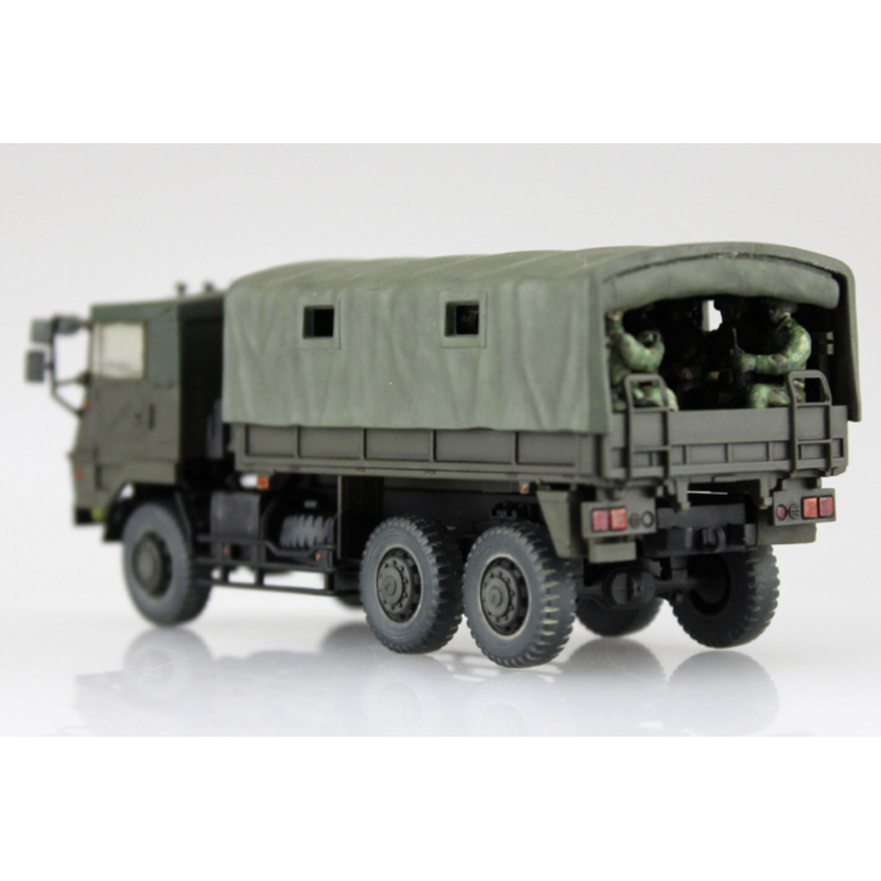 JGSDF TYPE73 TRUCK (w/20 INFANTRY FIGURES)