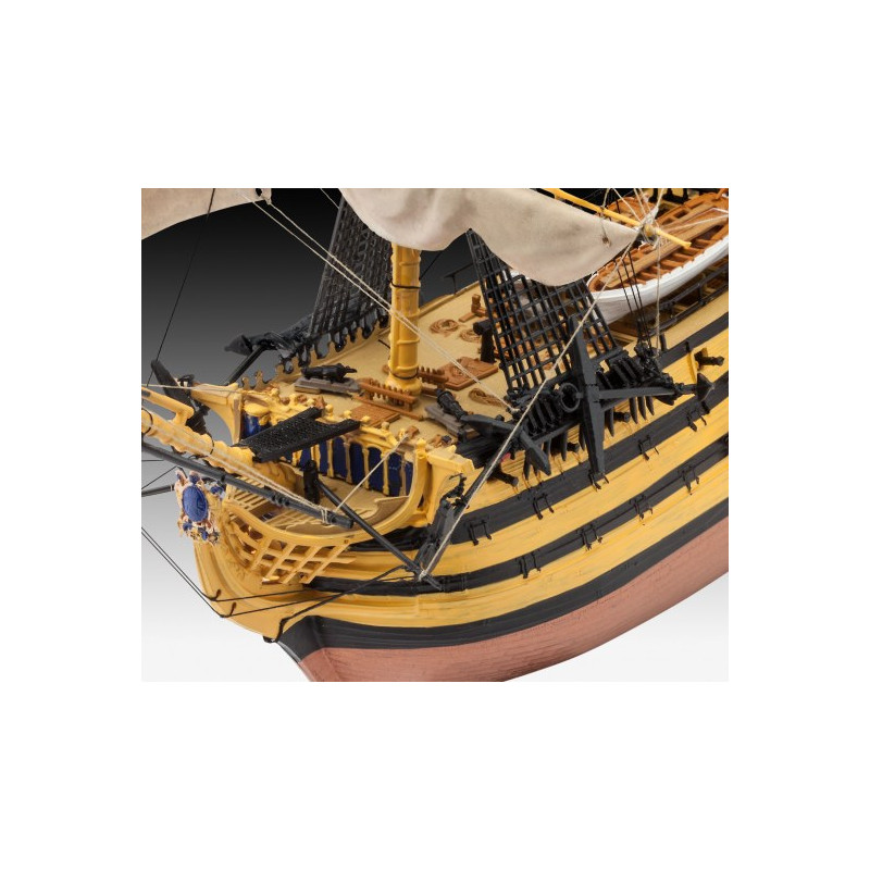 H.M.S. Victory 1/225