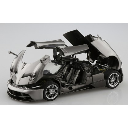 LAMBORGHINI AVENTADOR LP700-4 (FULL ENGINE DETAIL) 1/24 2