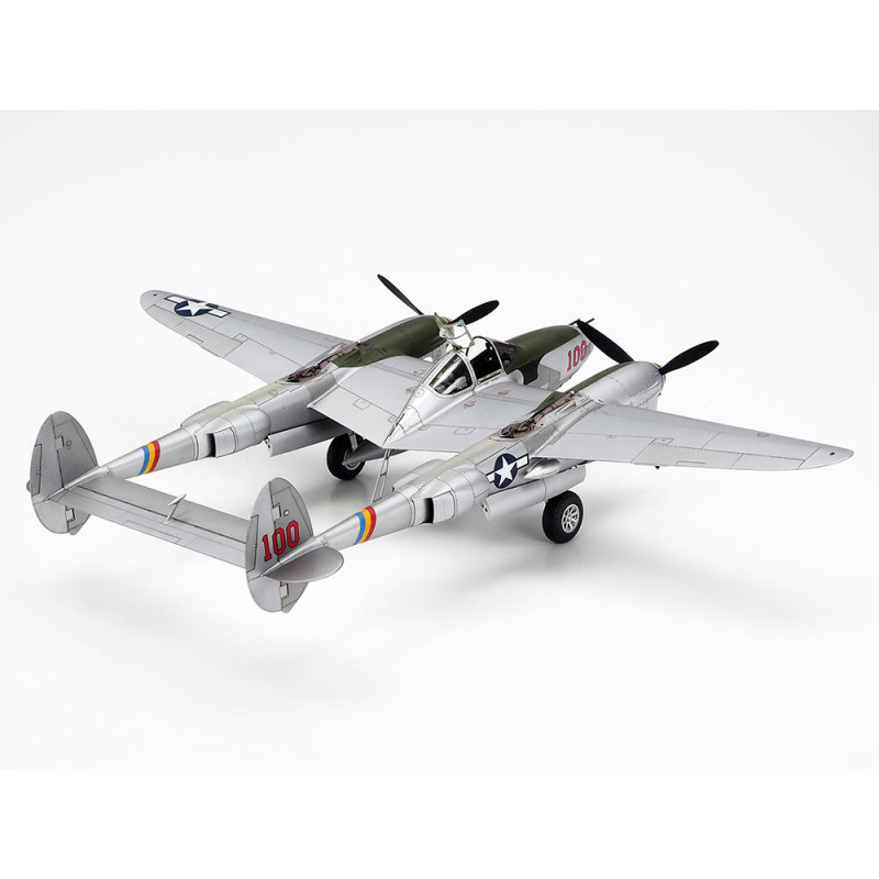Lockheed P-38F/G Lightning 1/48