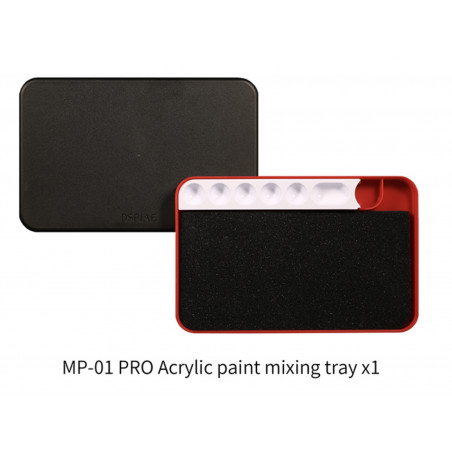 MOISTURE - RETAINING PALETTE FOR PAINTS