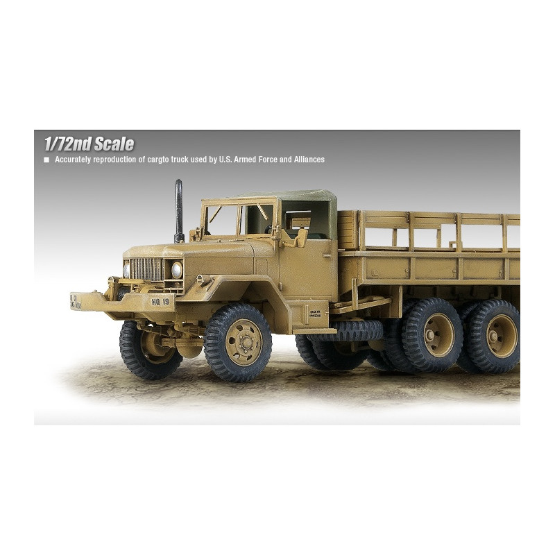 WWII German Fuel Truck and Schwimwagen 1/72