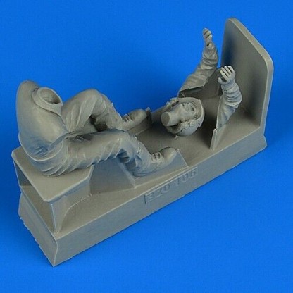 USAAF WWII Pilot with seat for North-American P-51D Mustang 1/32