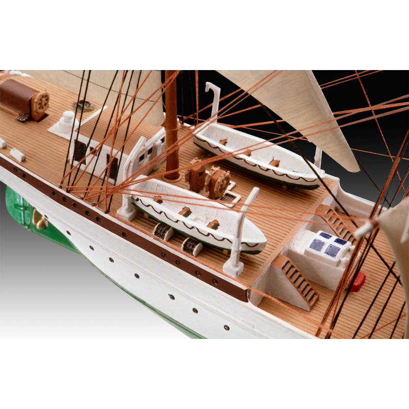 Model Set Gorch Fock 1/350