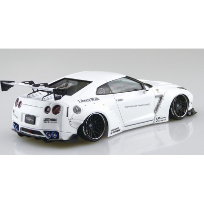 Volkswagen VW 15ADK Beetle 1303S Cabriolet - 1975 1/24 2