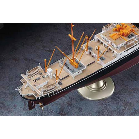 Water Line Series Aircraft Carrier Akagi 1/350