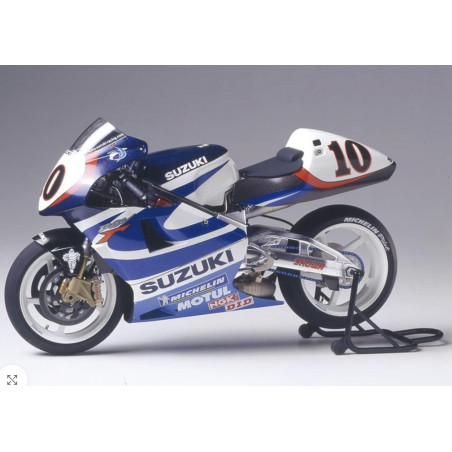 Yamaha XV1600 Road Star 1/12