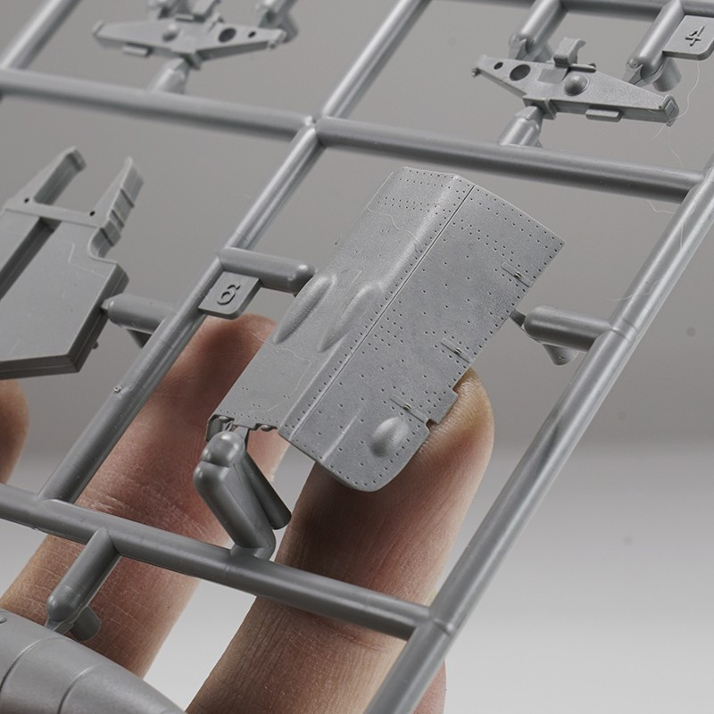 Pz.Kpfw.IV Ausf.F2 G early 2in1 1/35