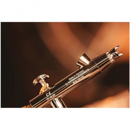 Harder & Steenbeck: Airbrush EVOLUTION 2024 CRplus 2in1 incl 0.28mm & 0.45mm FineLine headset and 2ml & 5ml cup