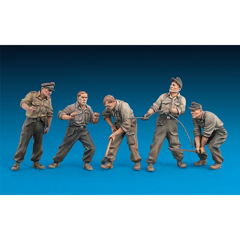 GERMAN TANK REPAIR CREW. SPECIAL EDITION