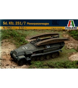 Sd.Kfz.251/7 Pionierpanzerwagen 1/72