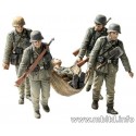 Casualty Evacuation, German Infantry, 1/35