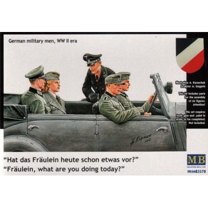 German WWII staff car passengers 1/35