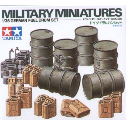 GERMAN FUEL DRUM SET 1/35 TAMIYA