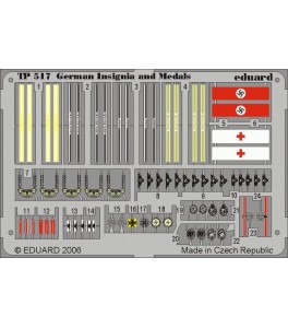 German uniform insignia and medals WWII 1/35