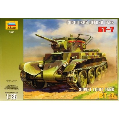 Russian BT-7 Light tank with 4 x crew 1/35